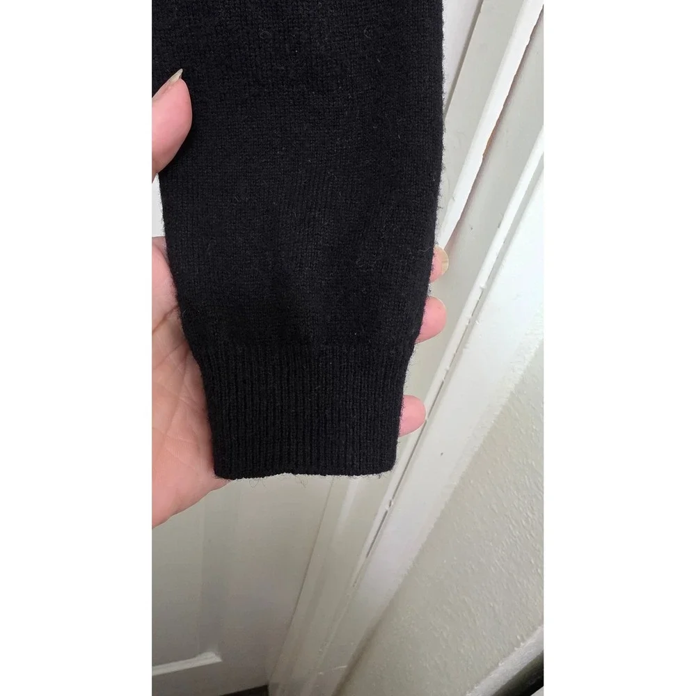 WoolOvers V-Neck Sweater Womens S Black Merino Wool Cashmere Blend Knit Top
